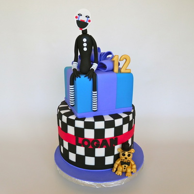 Five Nights at Freddy's cake