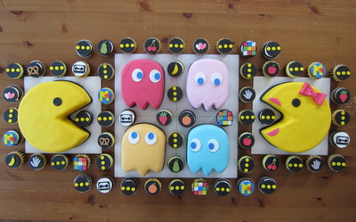 Pacman Themed Cakes and Cupcakes