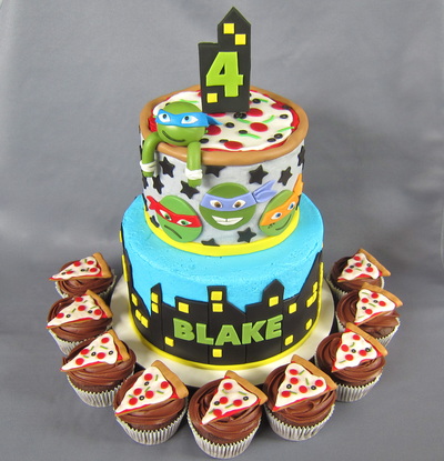 TMNT Birthday Cake and Cupcakes